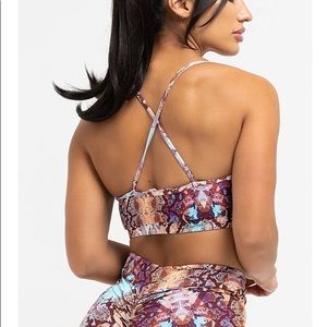 LICI FIT COBRA Convertible Bra